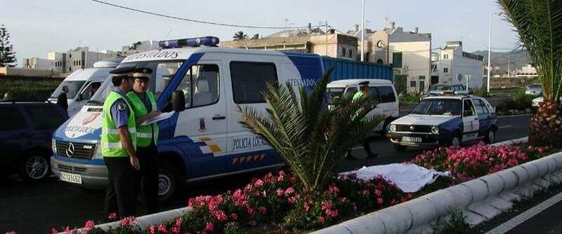 Imagen de archivo de la Policía Local en un atestado de tráfico/TA.